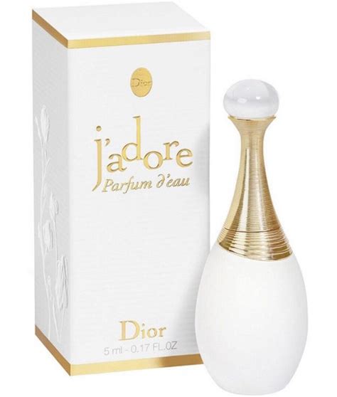 DIOR J'adore парфумована вода для жінок.